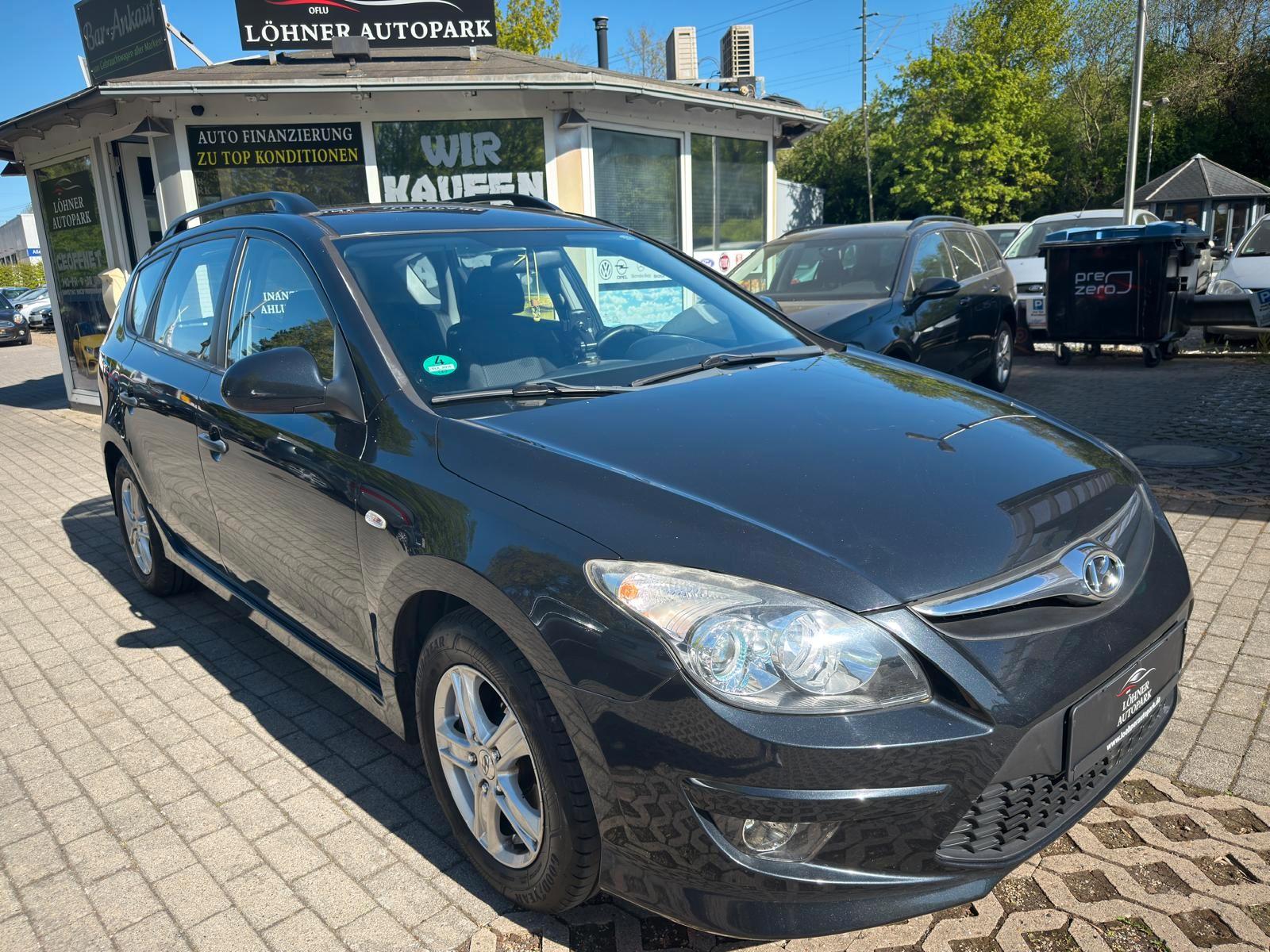 Hyundai i30 1,4 CW Edition+ Tüv Neu + inspektion Neu