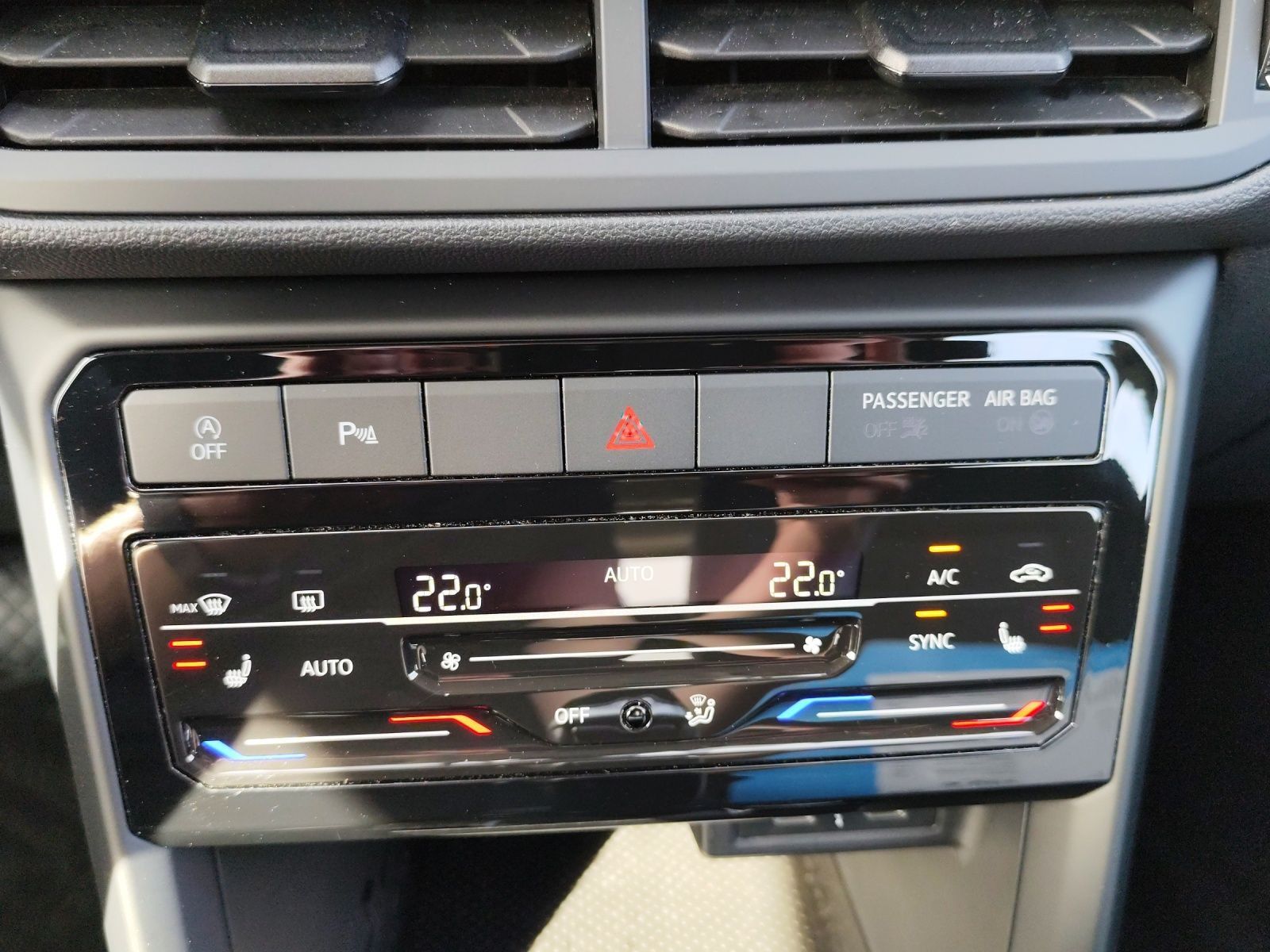 Volkswagen T-Cross - Bild 18