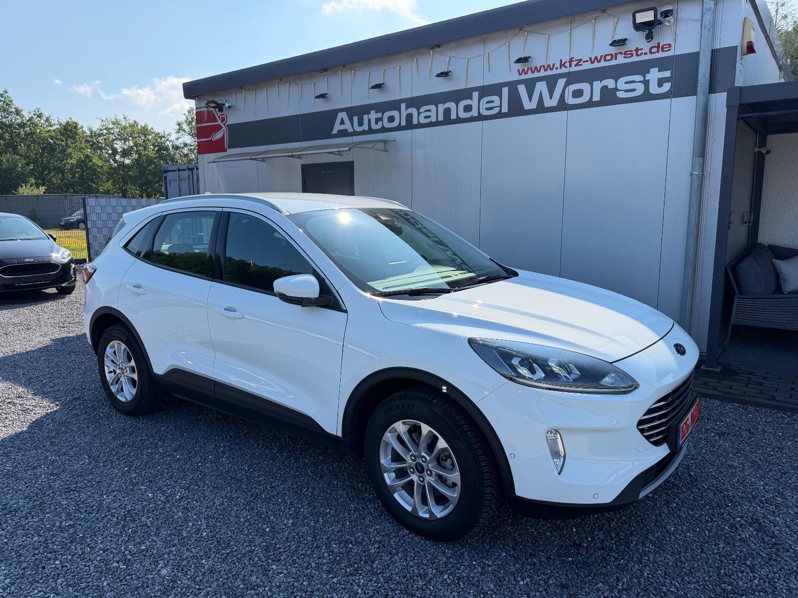 Ford Kuga Plug-In Hybrid Titanium-Kamera-AHK-Top