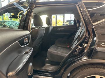 Nissan X-Trail*KEYLESS*360°*ALCANTARA*2ZONEN*TEMPO*NAVI