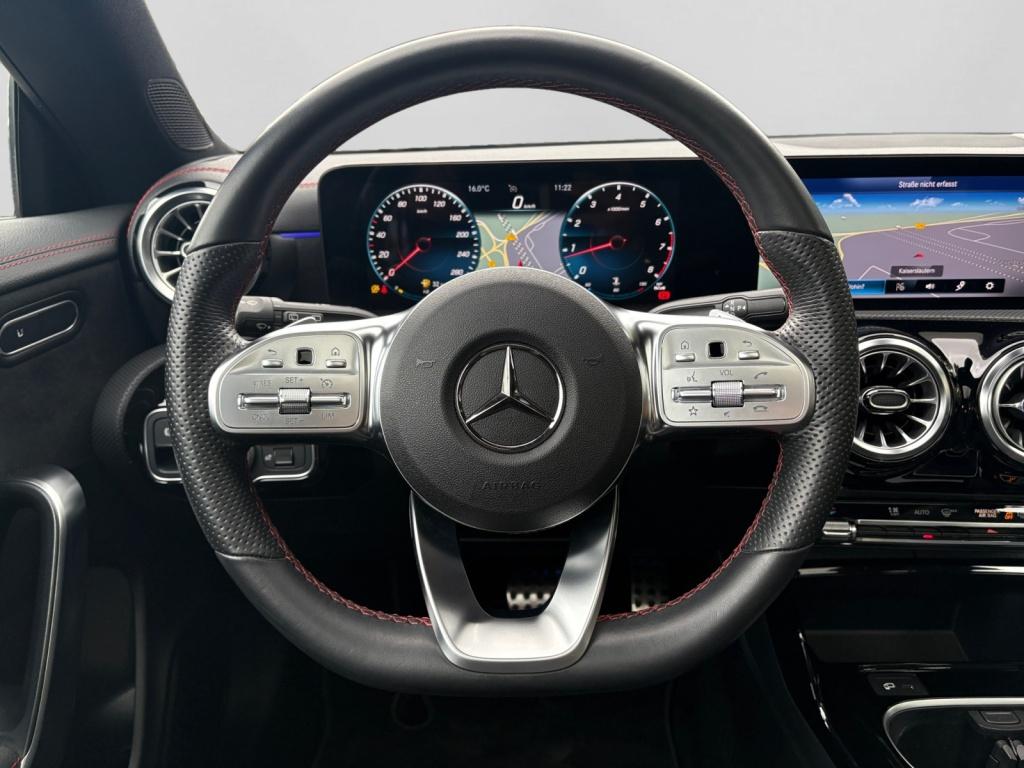Mercedes-Benz CLA 35 AMG 4M SB LED|AMBI|TEMP|KAM|PANO|SHZ