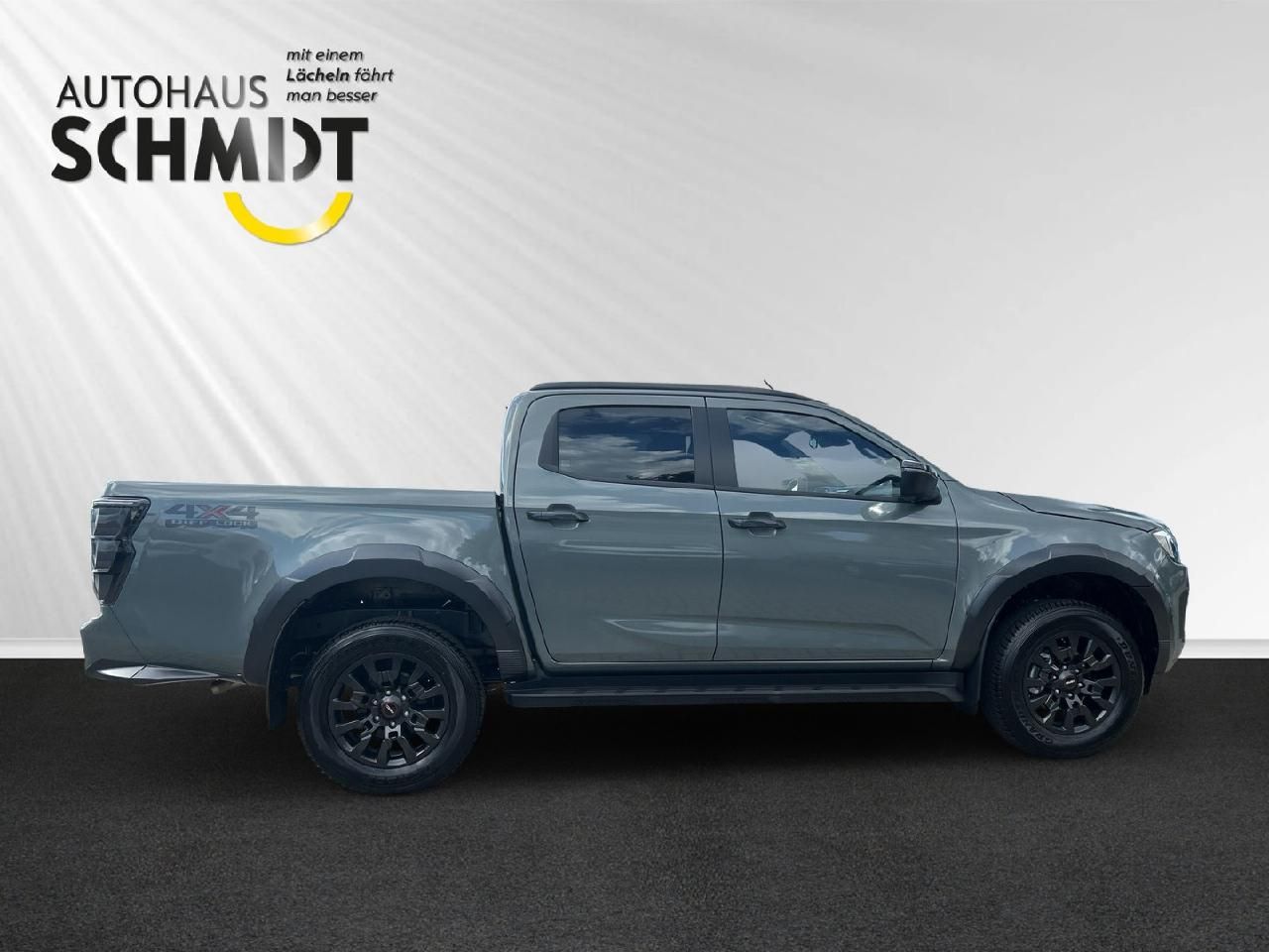 Fahrzeugabbildung Isuzu D-Max Space Cab 4WD V-CROSS 2,2