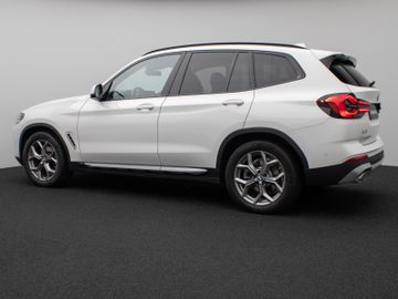 Fahrzeugabbildung BMW X3 xD20d Panoram Kamera DAB HiFi Komfort ACC 19"