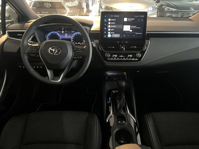 Toyota Corolla 2.0 Hybrid Touring Sports Teamplayer