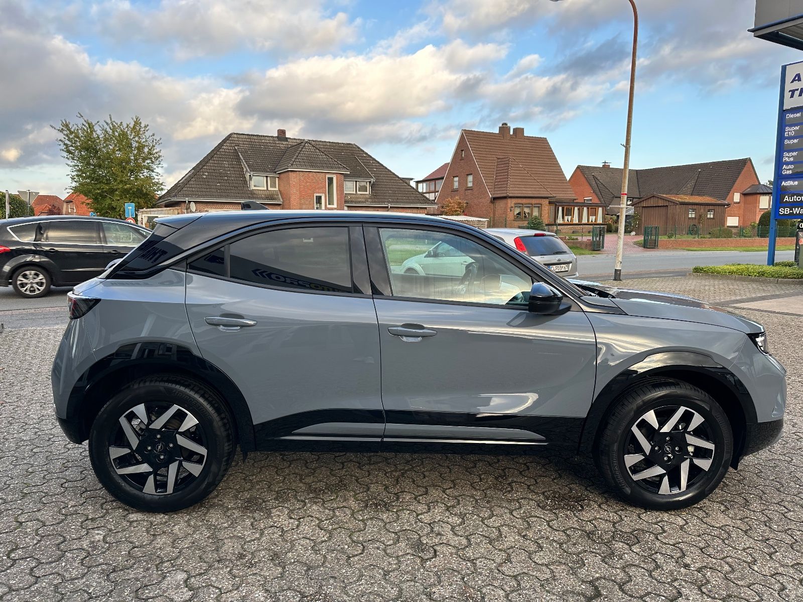 Fahrzeugabbildung Opel Mokka GS 1.2 Turbo Autom. LED/Kamera/Carplay/17"