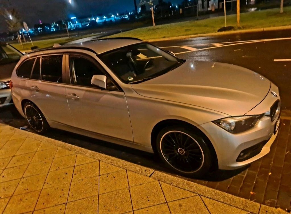 Image of BMW 318