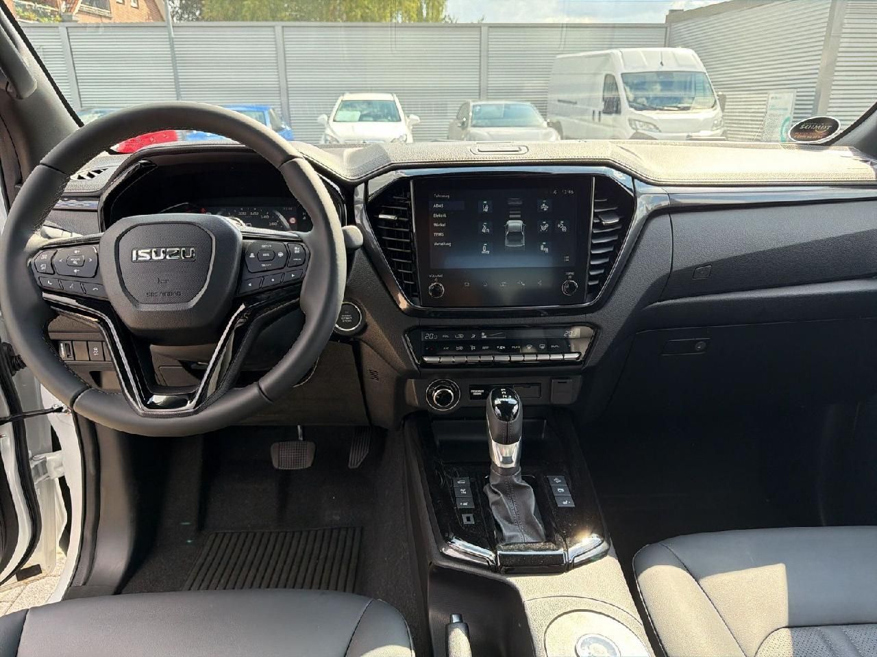 Fahrzeugabbildung Isuzu D-Max Space Cab V-CROSS für Wohnkabine