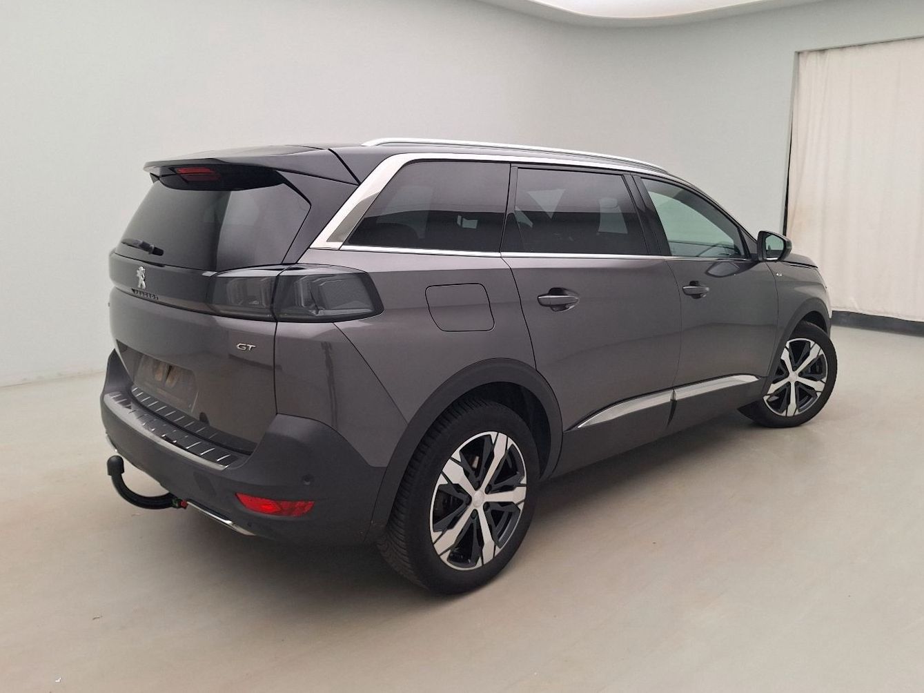 Fahrzeugabbildung Peugeot 5008 GT LEDER/PANO/AHK/SHZ/MASSAGE/PARKASS
