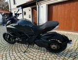 Ducati Diavel - DUCATI SCHWARZ