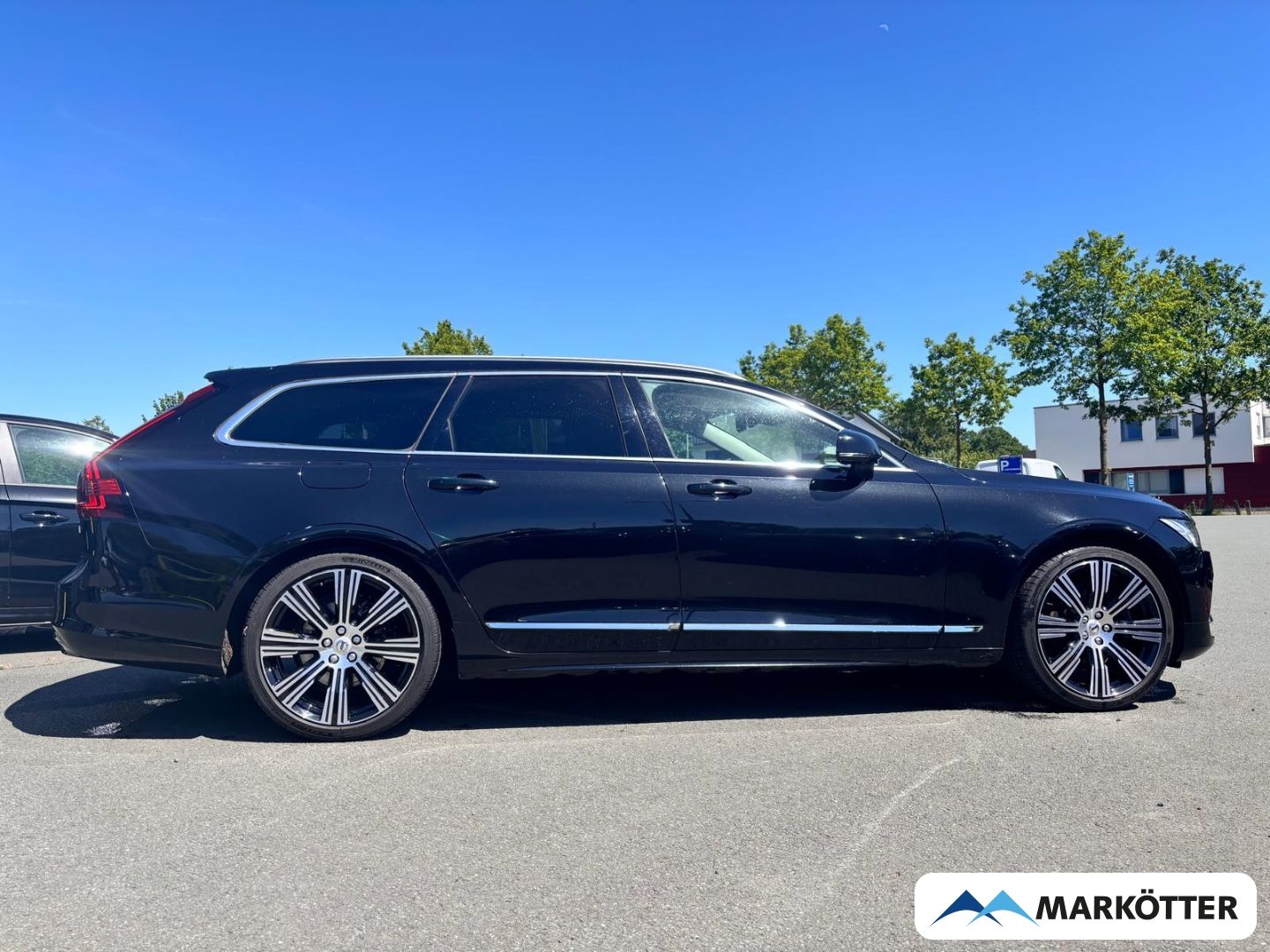 Volvo V90 B4 Ultimate Bright ACC/AHK/BLIS/360°/PANO foto 3