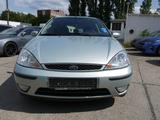 Ford Focus 1,6 Ghia - Ford Focus aus 2004: 1.6