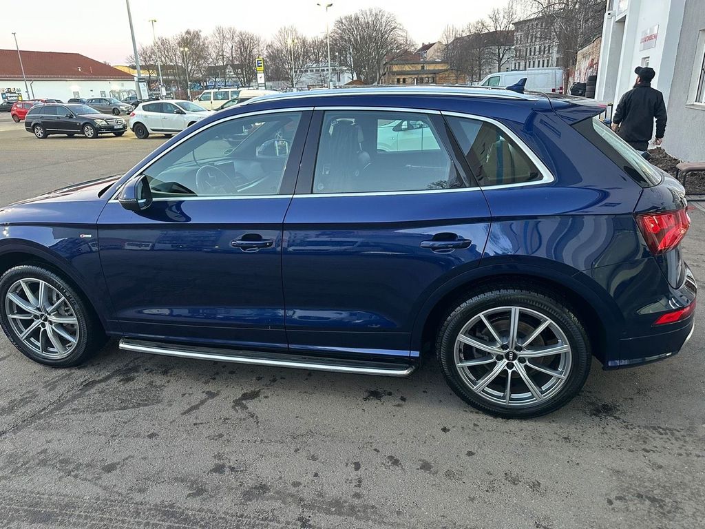 Image of Audi Q5
