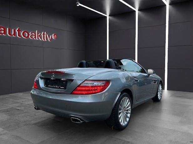 Mercedes-Benz SLK 250