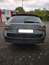 Skoda Superb Combi 2.0 TSI DSG L&K MJ20 | Voll | 8fach - Skoda in Bonn