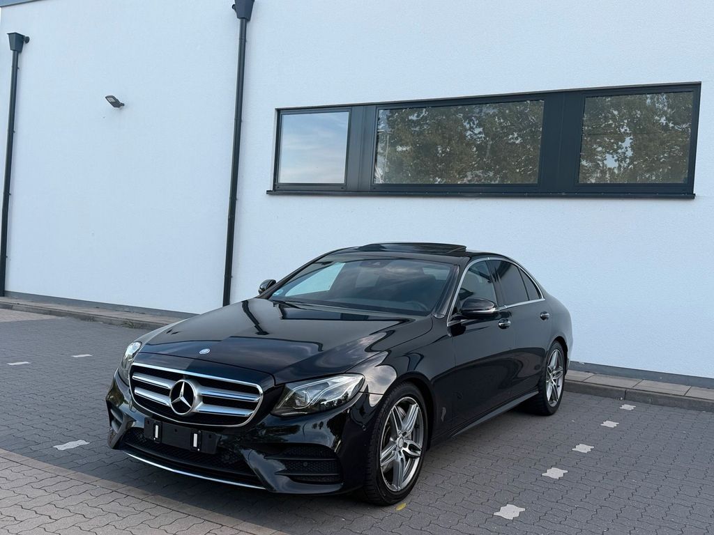 Image of Mercedes-Benz E 350