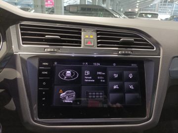 Volkswagen Tiguan - 11