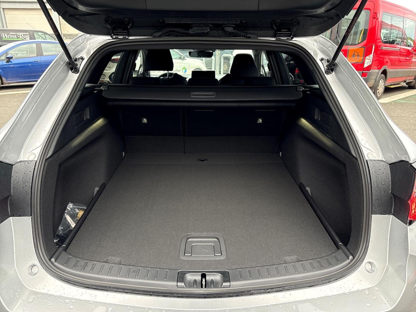 Suzuki Swace 1.8 Hybrid Comfort+ Navi Digitales Cockpit