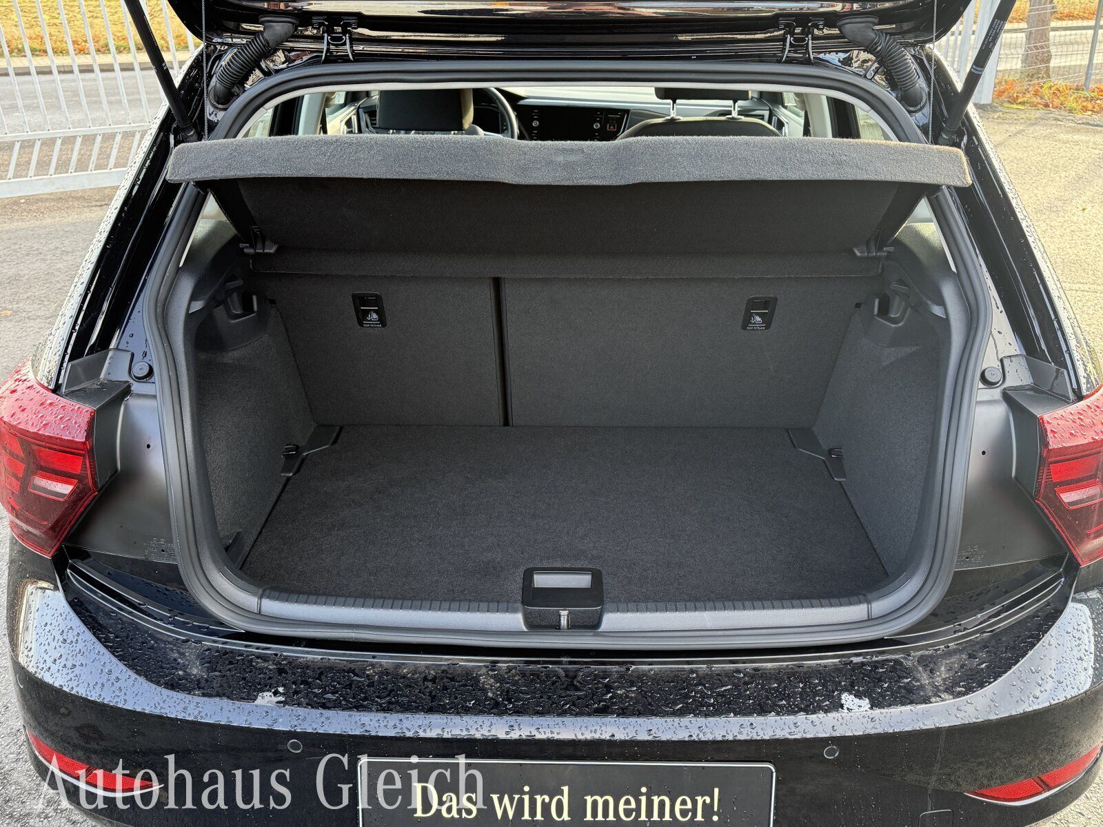 Fahrzeugabbildung Volkswagen Polo 1.0 TSI Life (EURO 6d) Autom./Klima/LED/eFH