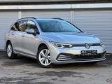 Volkswagen Golf VIII Variant Life 2,0 Automatik ACC LED - Volkswagen Golf: Vii