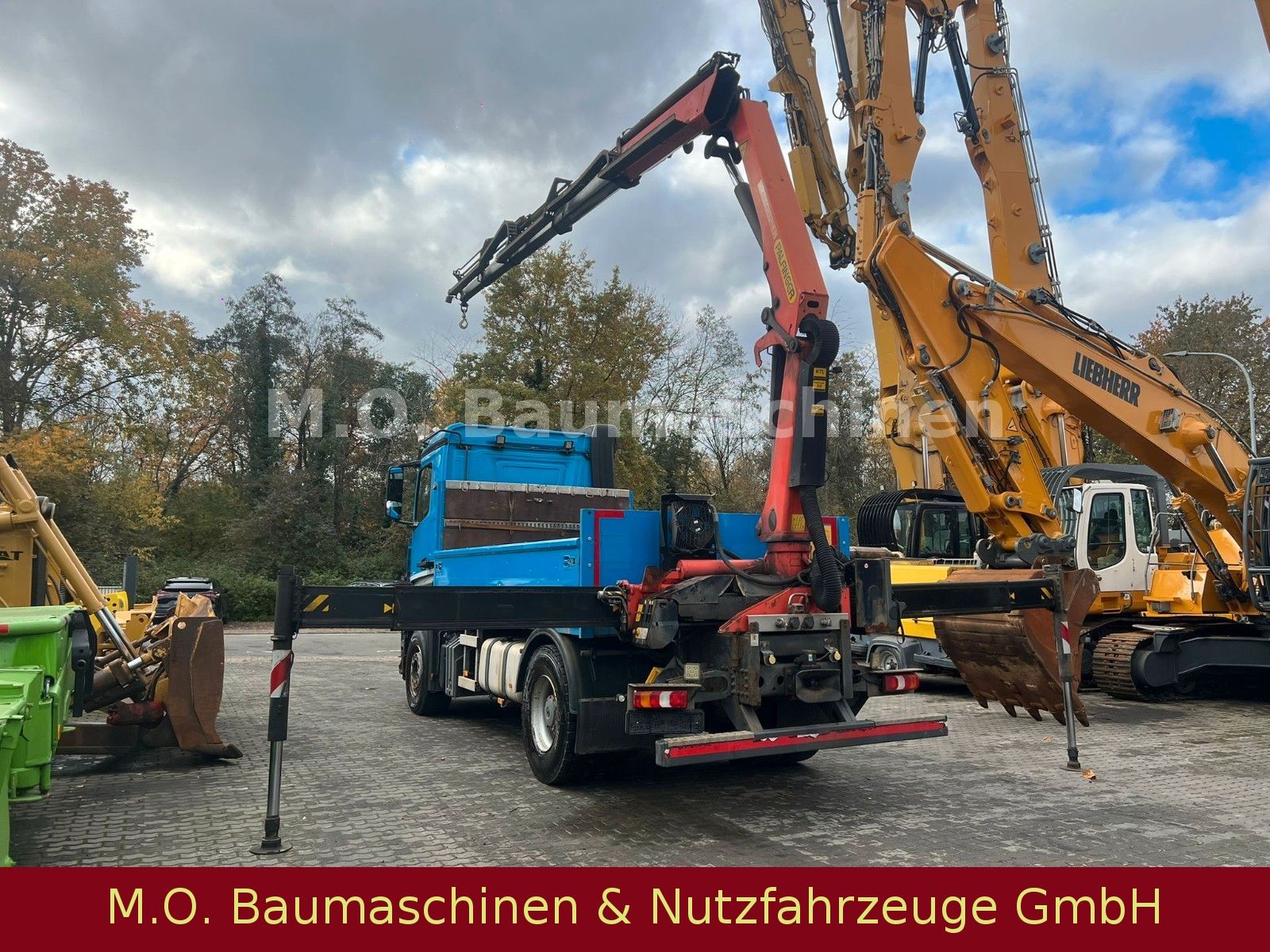 Fahrzeugabbildung Mercedes-Benz Arocs 2158 / Palfinger PK 14002