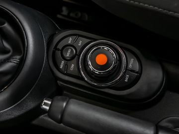 MINI Cooper Cabrio Chili Navi Sitzheizung LED ACC