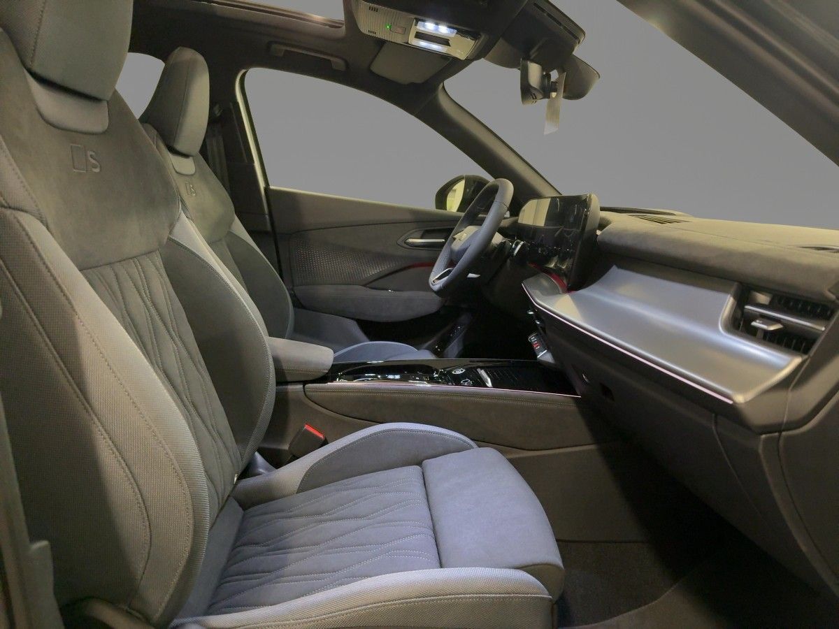 Audi Q3 e-hybrid S tronic foto 10