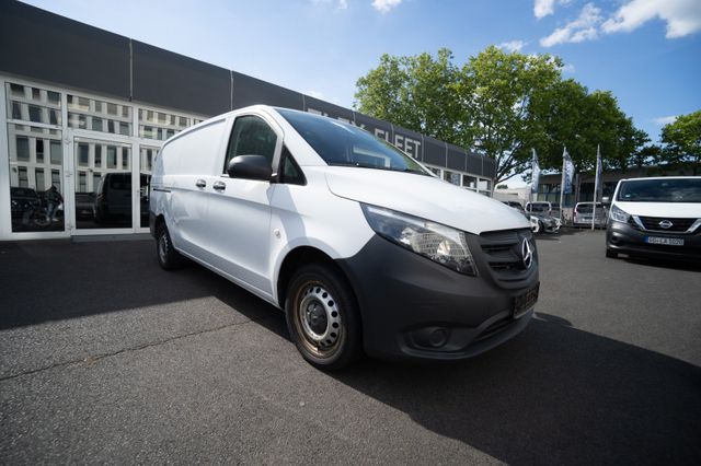 Mercedes-Benz Vito 114 CDI RWD Lang Holzboden 3 Sitze