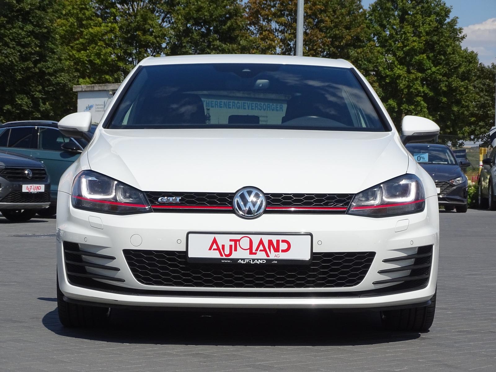 Volkswagen Golf VII 2.0 GTI BMT Bi-Xenon Dynaudio Standheiz