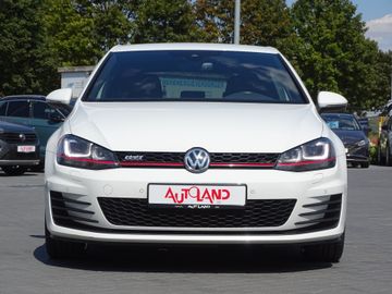 Volkswagen Golf - 7