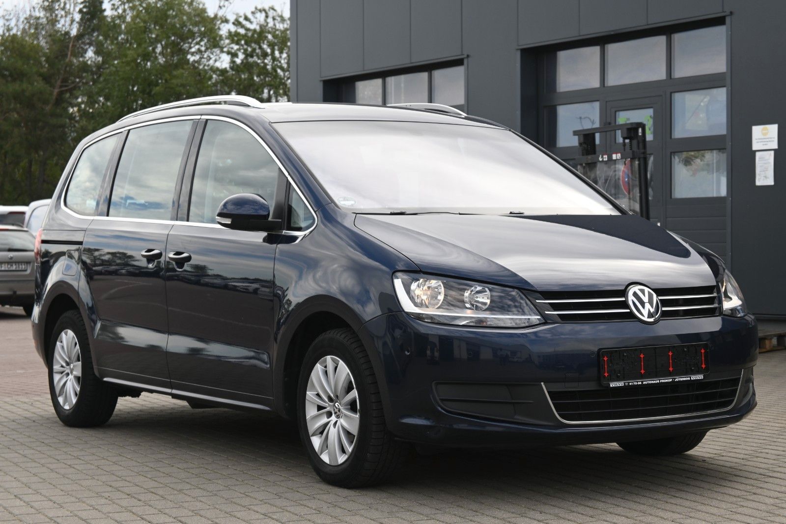 Fahrzeugabbildung Volkswagen Sharan Comfortline BMT/Start-Stopp