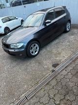 BMW 120d Automatik Leder Navi 5-Türer gepf... - BMW 120 aus 2004: 120d