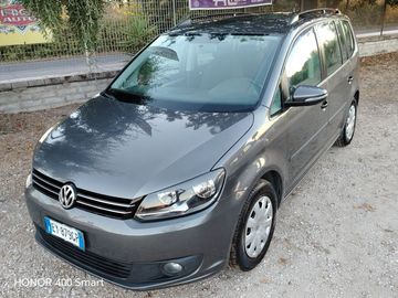 Volkswagen Touran - 2