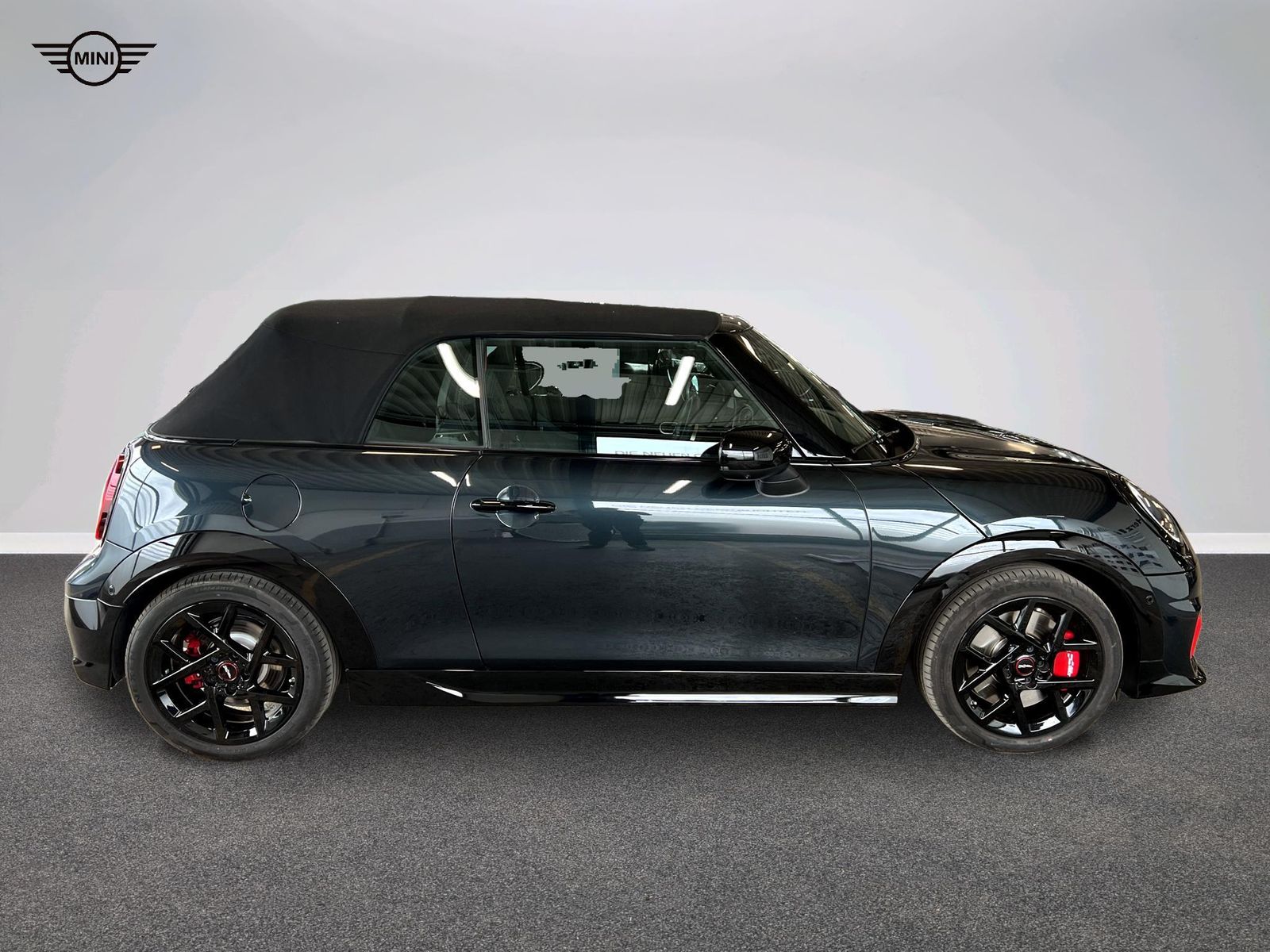 MINI John Cooper Works Cabrio - Bild 7