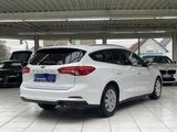 Ford Focus 2.0 TDCi Cool & Connect Navi Kamera LED - Ford Focus: Tdci 2l