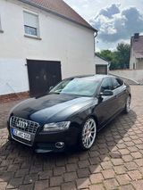 Audi A5 2.0 TFSI Sportback - Öl und Inspektion NEU - Audi A5 aus 2009: Sportback