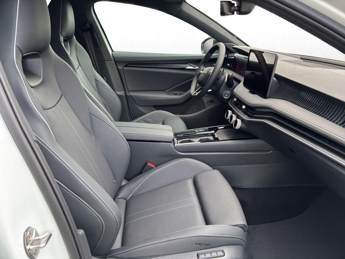 Skoda Superb - Bild 15