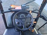 Andere Allrad Traktor Winterdienst - Traktor