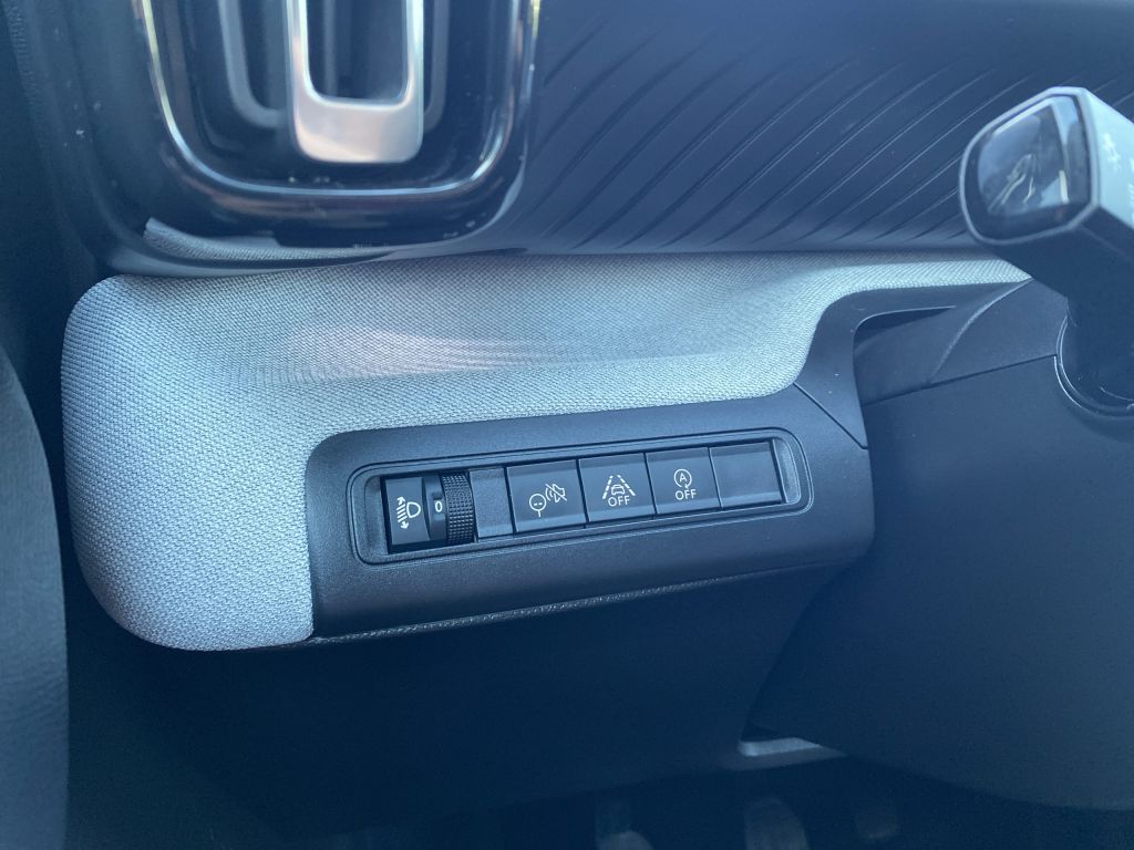 Fahrzeugabbildung Citroën C3 Aircross Turbo 100 PLUS *LED*CAM*Tempomat*