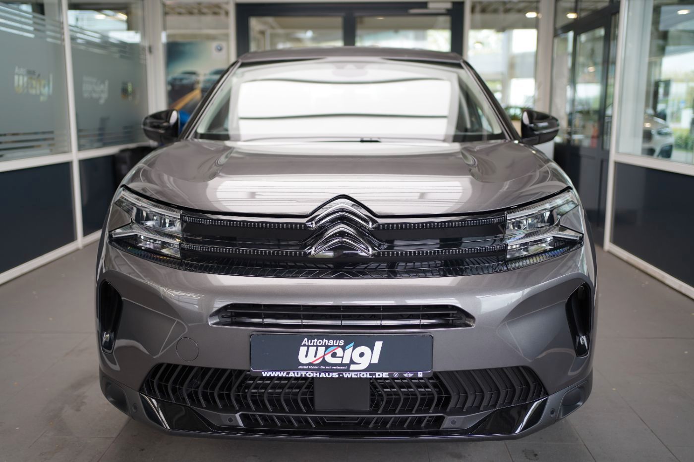 Fahrzeugabbildung Citroën C5 Aircross Hybrid 145 Plus e-DCS6 Automatik Nav