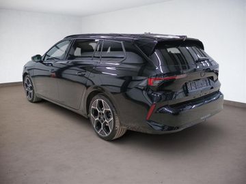 Fotografie 4 des Opel Astra Sports Tourer 1.2 Turbo GS AHK
