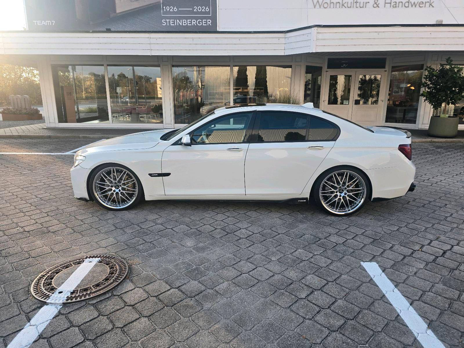 BMW 750