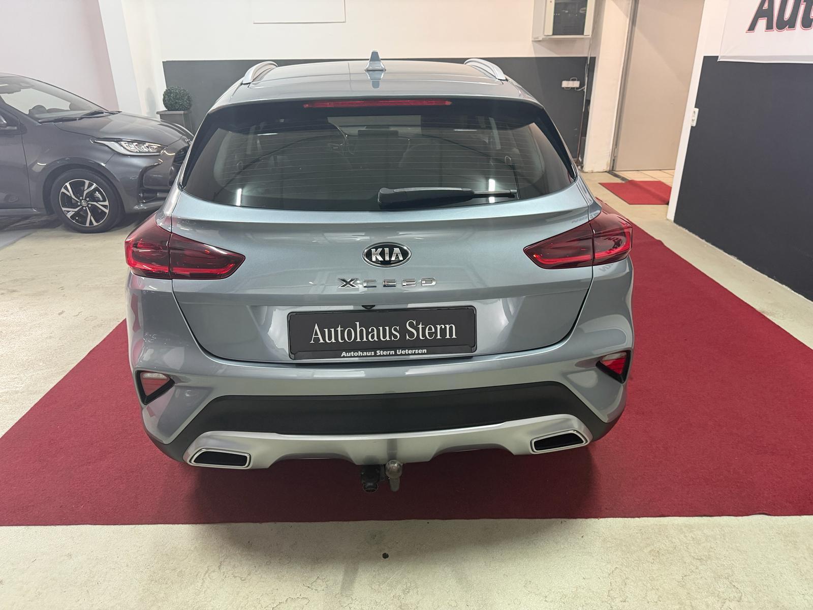Kia XCeed Vision Plug-in Hybrid