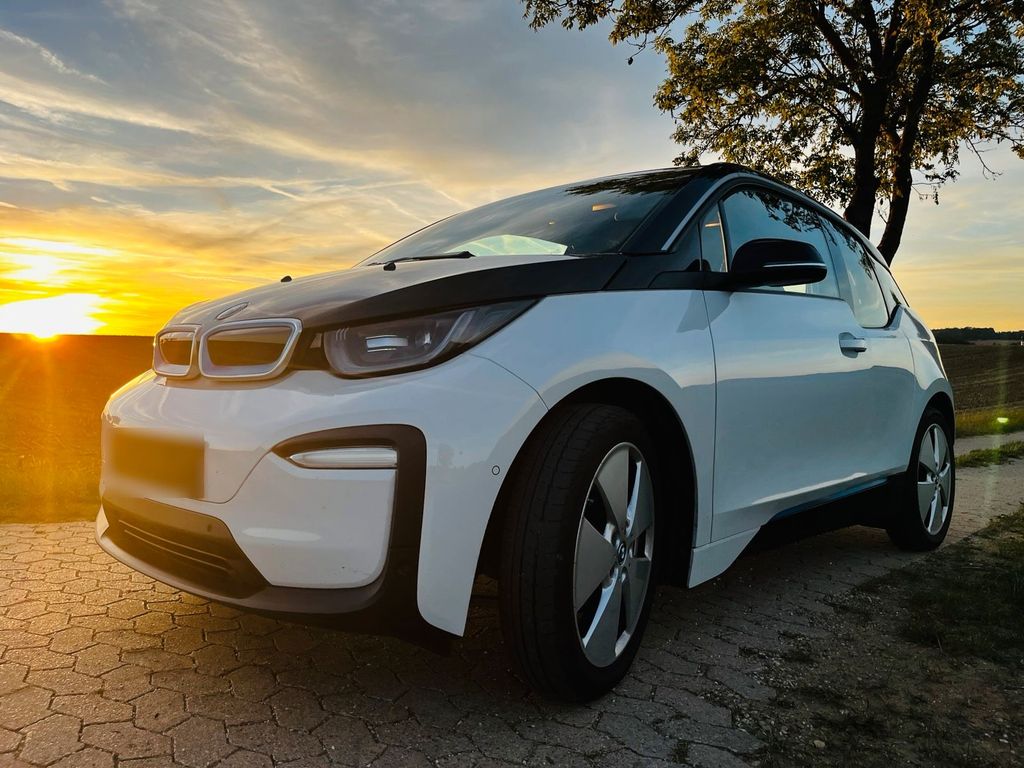 Image of BMW 120