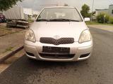 Toyota 1.3 Benzin - Toyota Yaris Gebrauchtwagen in Krefeld