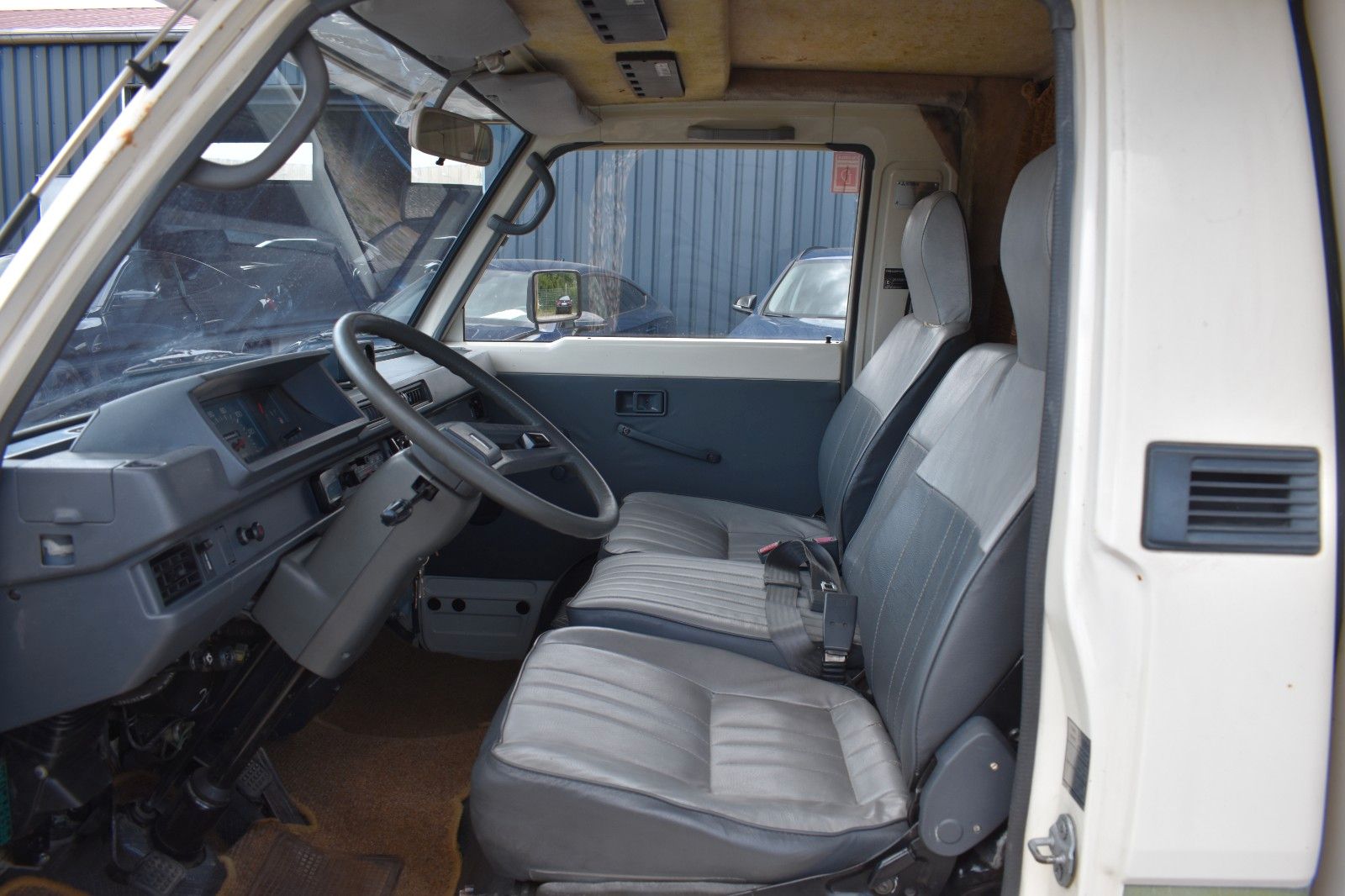 Fahrzeugabbildung Eura Mobil Mitsubishi L300 Euromobil Sofort einsatzbereit H