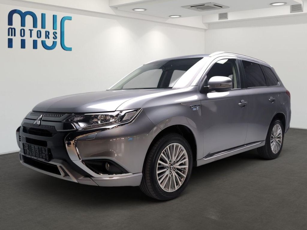 Mitsubishi Outlander PHEV Spirit 4WD Scheckheft