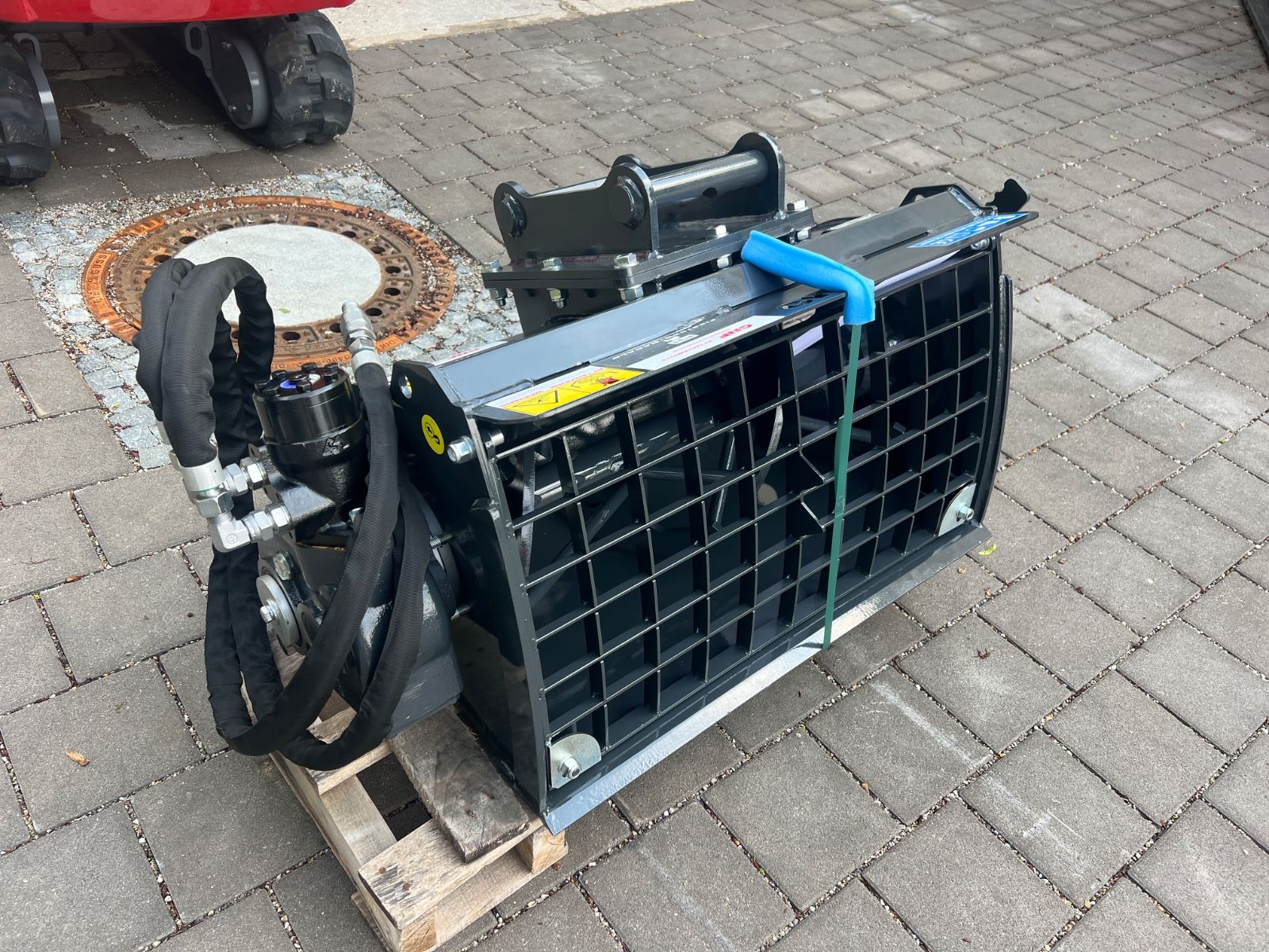 Fahrzeugabbildung Kubota CNF - BMX 200E New für Radlader und Minibagger