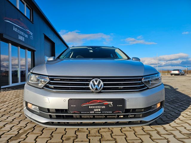 Volkswagen Passat DSG, Kamera, Massage, 8-fach, ACC, AppleC