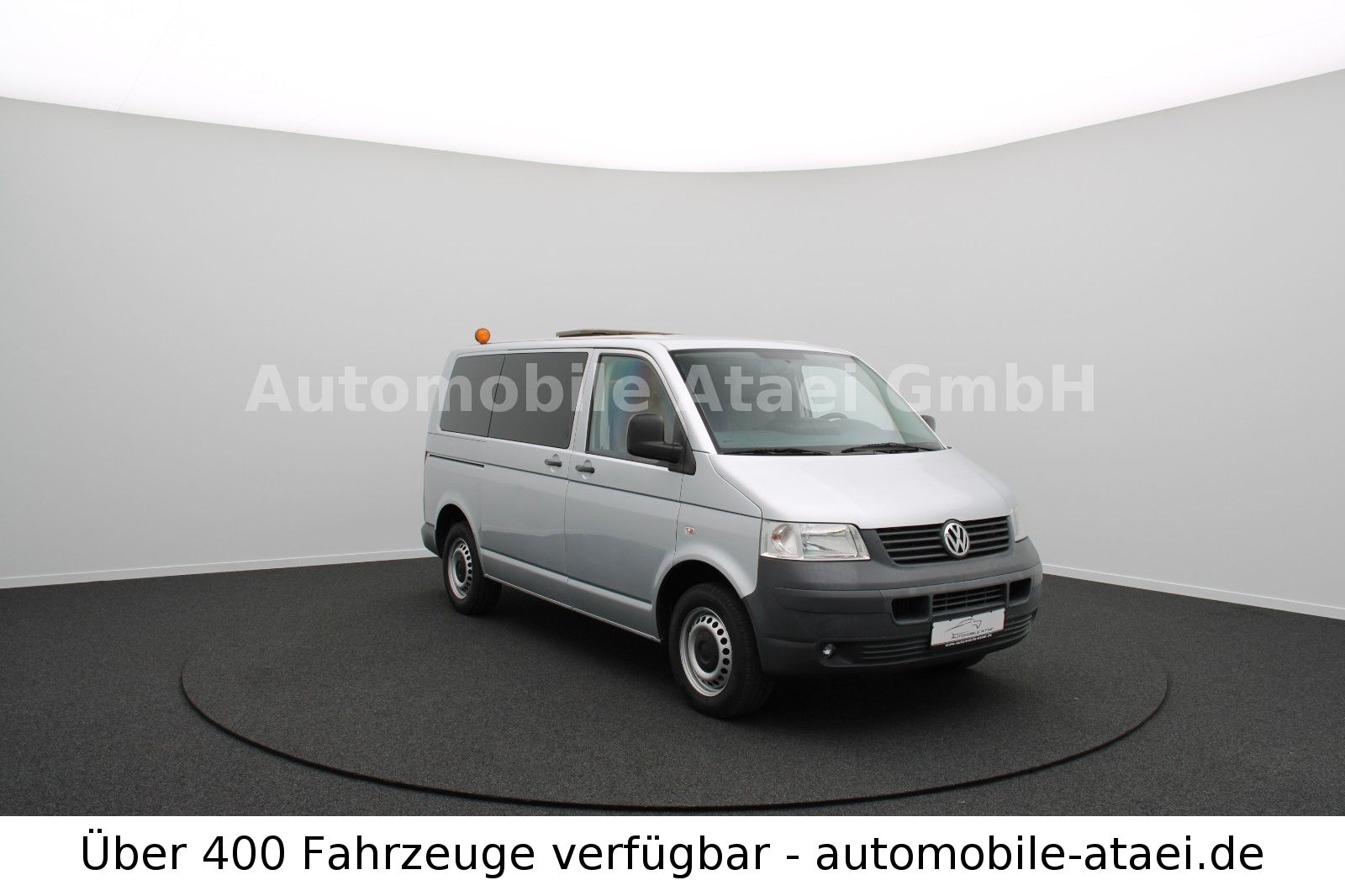 Fahrzeugabbildung Volkswagen T5 Transporter TDI Kombi *Behörde/Camper* (1263)