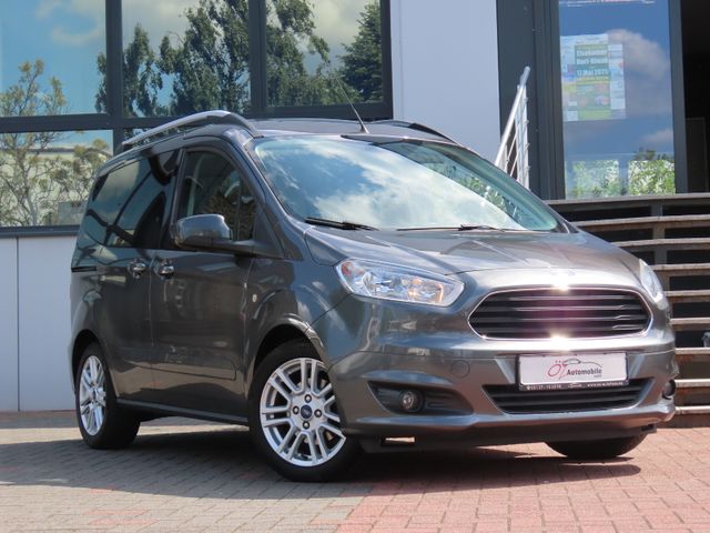 Ford Tourneo Courier Titanium Sitzheizung Bluetooth